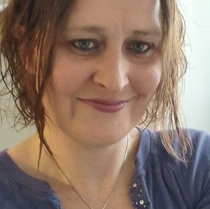 Meet your Posher, Angie